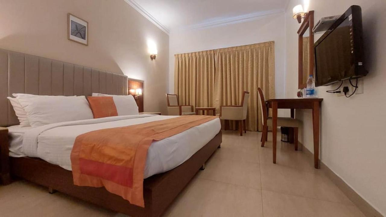 Cochin Palace Kochi Exterior foto